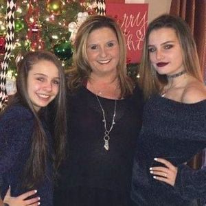 Meet your Posher, Krystle